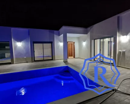 Villa CAHUITTA F4 avec piscine image-2