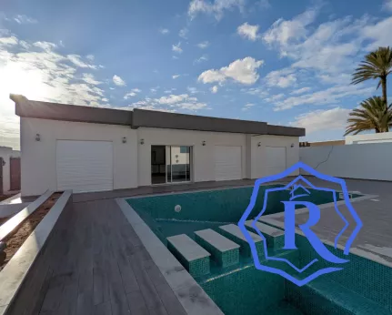 Villa NOVA d'architecte à vendre a Djerba avec piscine ultra moderne image-3