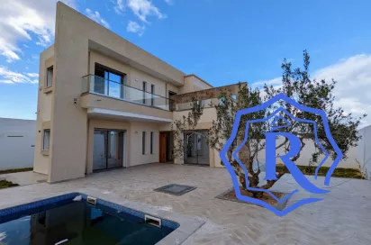 Villa OLINDA d'architecte proche de la plage à vendre à Djerba