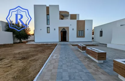 Villa BINIBECA F5 avec grand jardin et garage a vendre à Djerba Tunisie