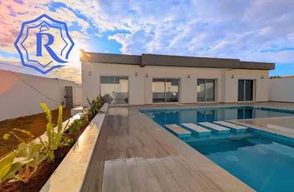 Villa NOVA d'architecte à vendre a Djerba avec piscine ultra moderne