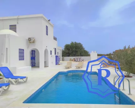 Maison Zahra avec piscine, garage proche des commodités à 07min de la plage image-19