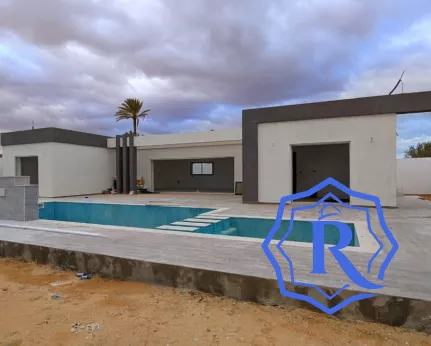 Villa DOWN TOWN magnifique F5 avec piscine à vendre a Djerba image-20