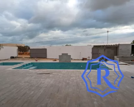 Villa DOWN TOWN magnifique F5 avec piscine à vendre a Djerba image-5