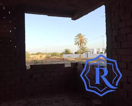 Maison inachevée à vendre à Djerba titre bleu image-12