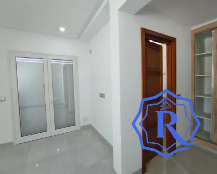 Maison 03 suites faisant l'angle à vendre a Djerba image-22