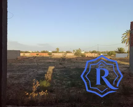 Maison inachevée à vendre à Djerba titre bleu image-10