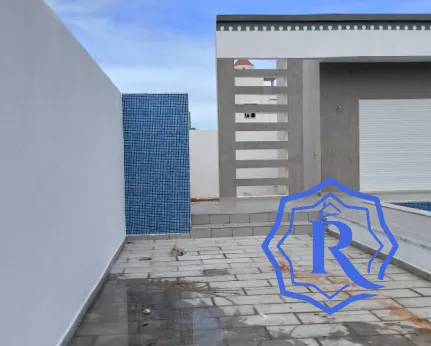 Villa moderne avec piscine à vendre en zone urbaine image-7