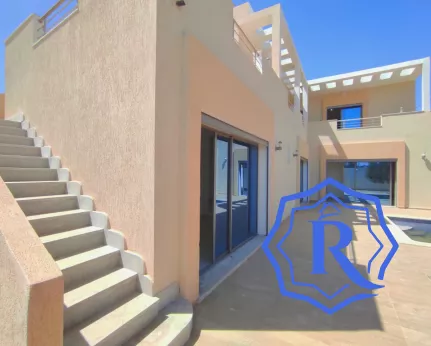 Maison 6 chambres avec piscine à vendre sur Djerba image-15