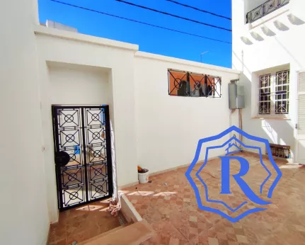 Maison et studio 11 pièces au centre ville houmt souk Djerba image-9