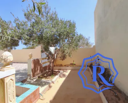 Maison pieds à terre 2 chambre titre bleu à vendre sur Djerba image-10