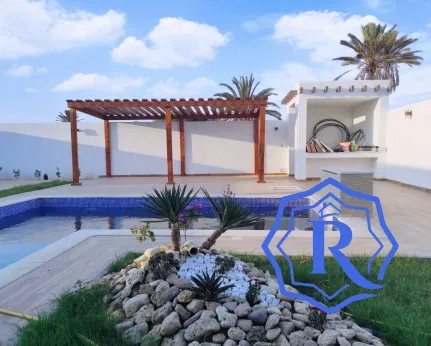 Villa LA VALETTE magnifique F4 avec piscine entre Midoun et la plage image-3