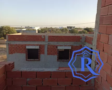 Maison inachevée à vendre à Djerba titre bleu image-42
