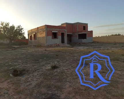 Maison inachevée à vendre à Djerba titre bleu image-50