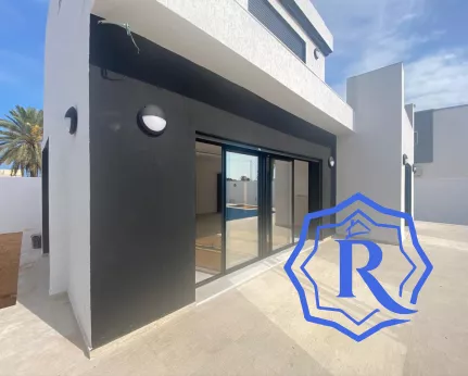 Maison ultra moderne avec piscine à vendre a Djerba image-3