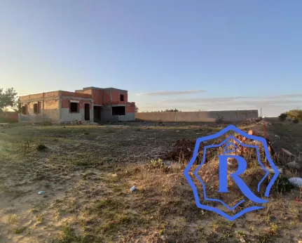 Maison inachevée à vendre à Djerba titre bleu image-51