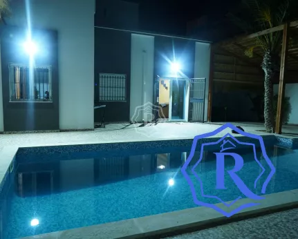 Fastueuse villa avec piscine à midoun image-16