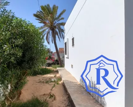 Villa avec piscine petit budget à vendre à Djerba image-6