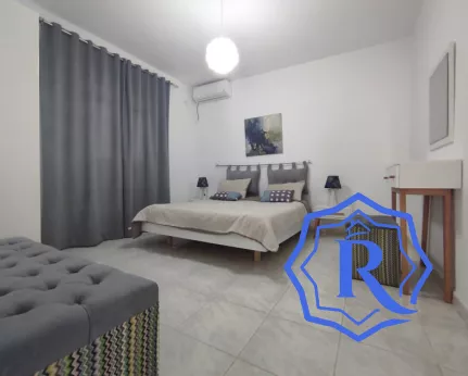 Maison meublée 06 pièces avec terrain titre bleu a vendre a Djerba Midoun image-16