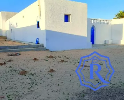 Houch rénovée avec maisonnette moderne neuf à vendre à Djerba image-1