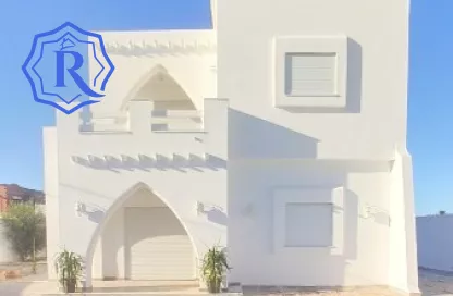 Villa GUITARA avec piscine sur Djerba à 07 min de la mer