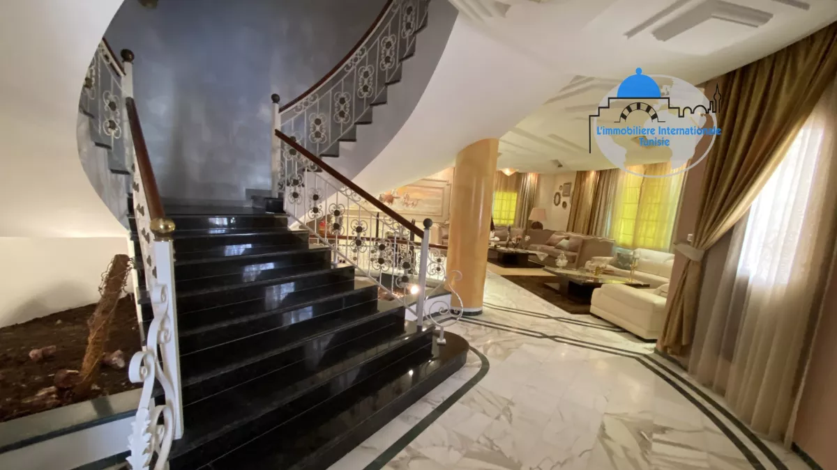 Villa Stupenda a Tantana Chott Mariem