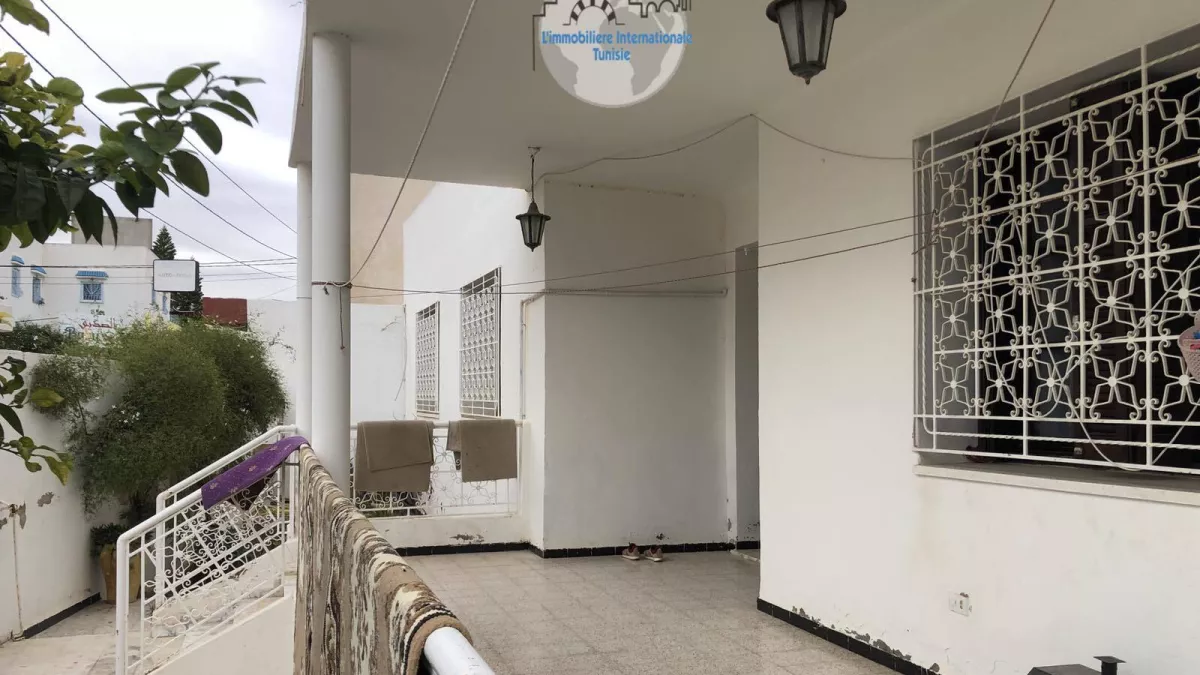 فيلا فاخرة في خزامة الغرب