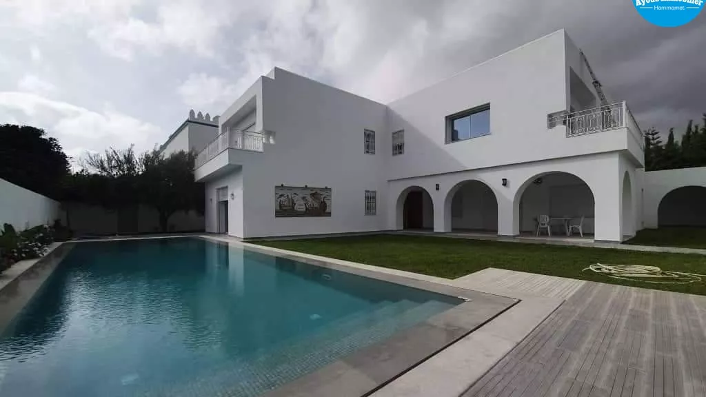 فيلا فاخرة CLS: ملاذك المثالي في حماة
