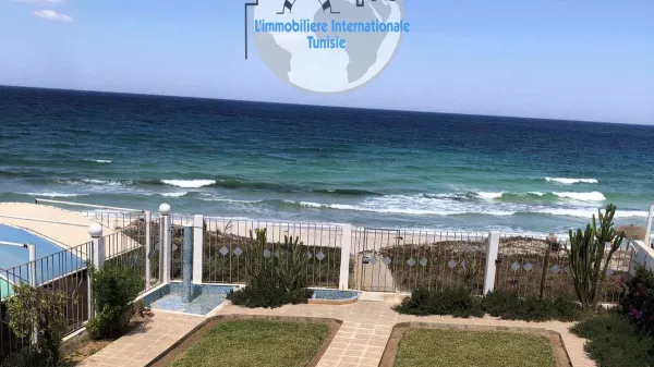 Luxury Sea-Front Apartment in Sousse