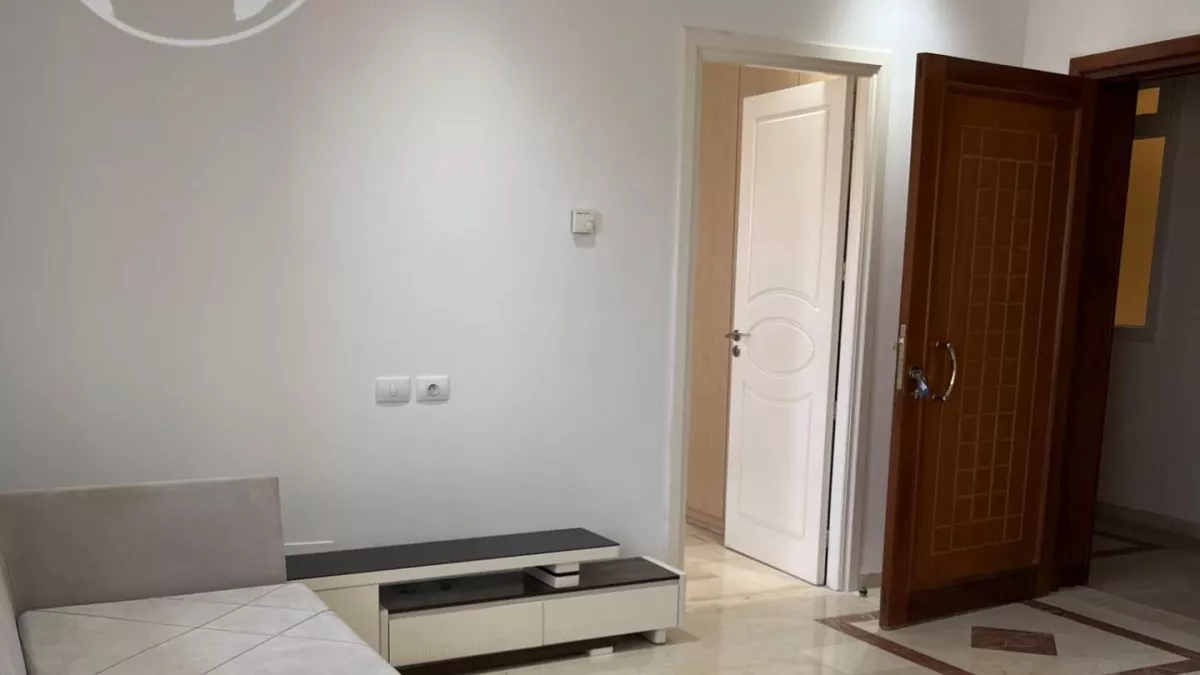 منزلك المثالي في سوسة: شقة S1 فاخرة على الطريق السياحي