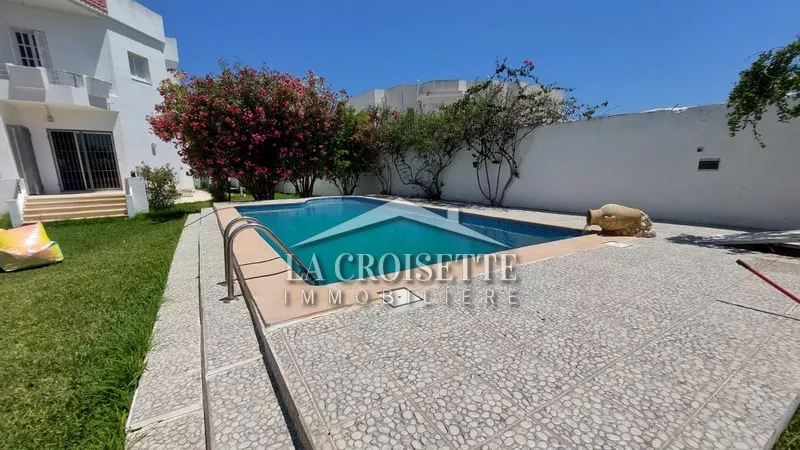 فيلا فاخرة للإيجار في السوكرة: ملاذ من الراحة والأناقة