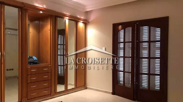 Spacious S+2 Apartment in La Marsa