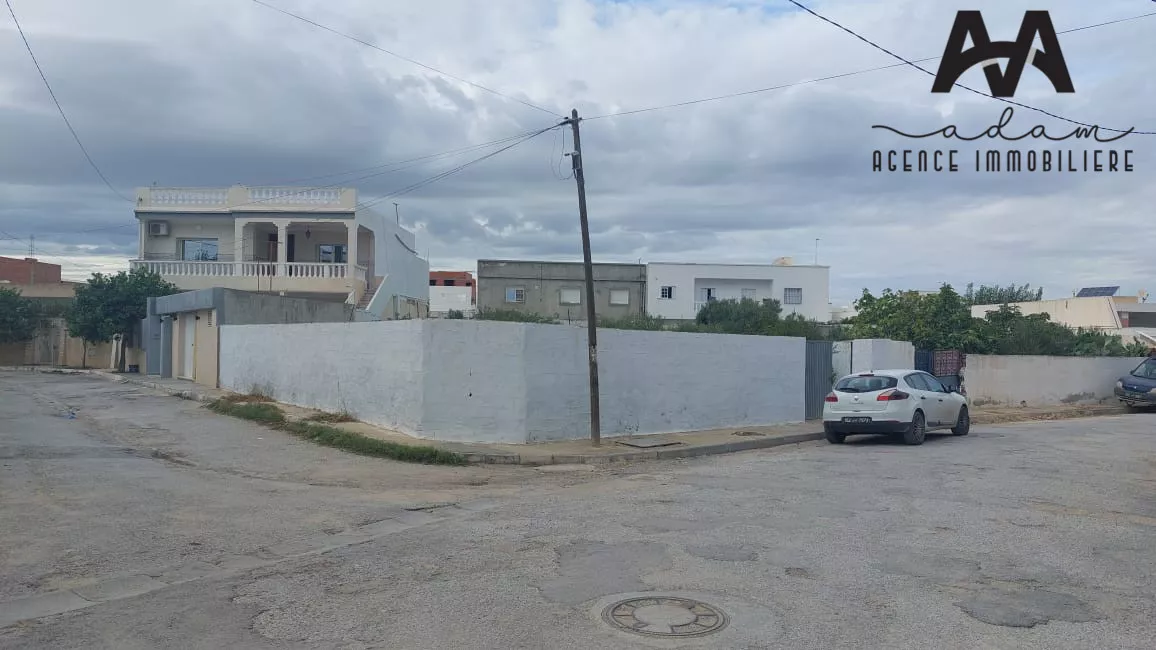 Terreno Eccezionale in Vendita a El Maamoura Ville, Nabeul - 680m²