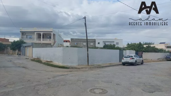 Exceptional Land for Sale in El Maamoura Ville, Nabeul - 680m²