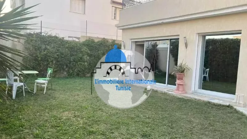 شقة فاخرة على الأرضية الأرضية في حمام سوسة