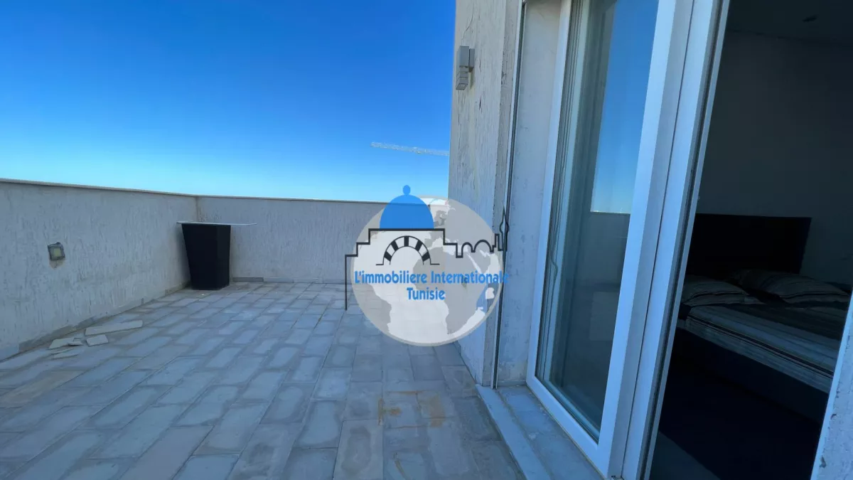 شقة س+2 فاخرة في خزمة الغربية، سوسة