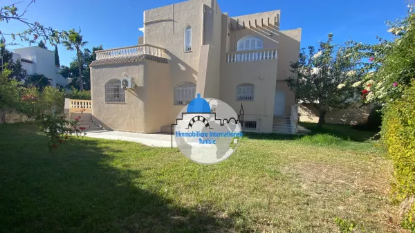 Luxury American-Style Villa in Kantaoui - Your New Haven of Peace!