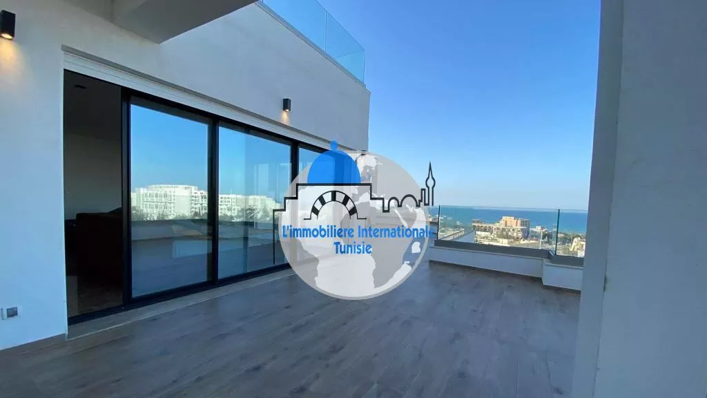 بنتهاوس فاخر S+3 على الطريق السياحي بسوسة – إطلالة بحرية ساحرة