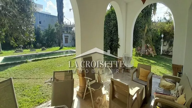 ڤيلا فاخرة S+5 مع مسبح في لا سوكرا: ملاذ من الراحة والأناقة