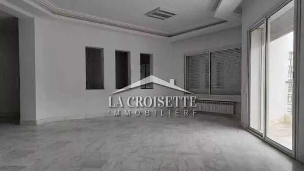 Luxury Apartment for Rent in Lac 2, Tunis - S4 at Lac 2