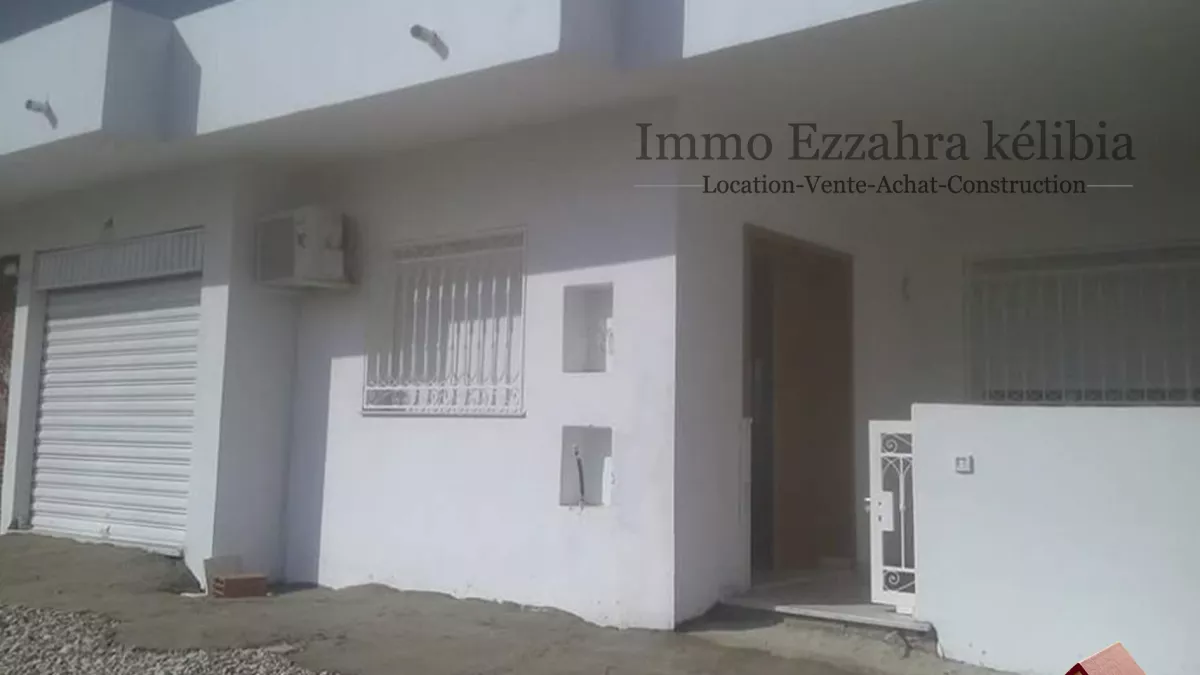 Luxuriöses S+2 Haus mit Garage in Kélibia zum Verkauf