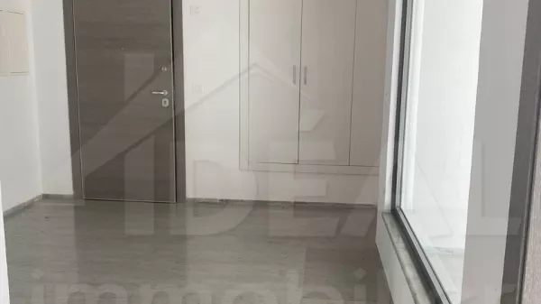 Your Ideal Workspace at Berges du Lac 2