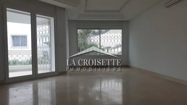 Luxury Villa Apartment S3 at Lac 2, Tunis