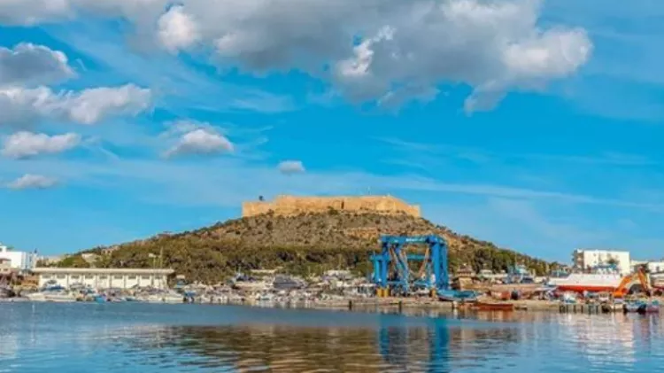 Einzigartige Investitionsmöglichkeit in Kélibia, Nabeul: Ein erstklassiges Grundstück in der Nähe von Jinen El Mansoura