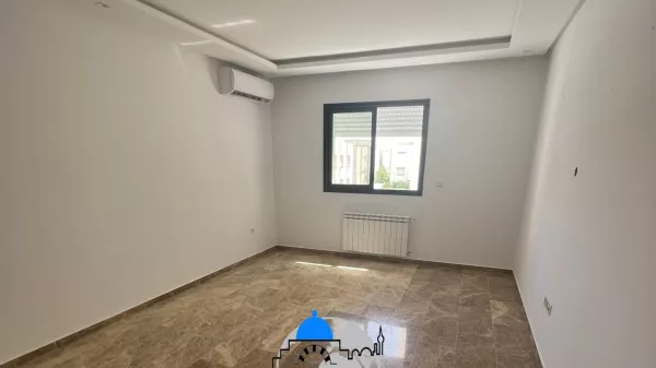 Spacious S2 Apartment in Khzema