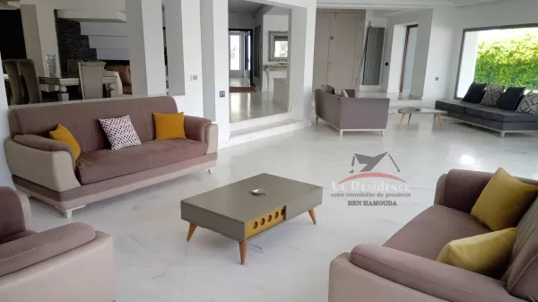 Luxury Villa with Breathtaking Sea View in Bizerte