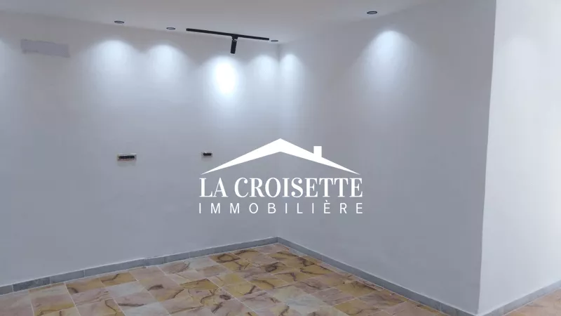 Spazio Commerciale in Affitto a Jardins de Carthage: La Posizione Ideale per la Tua Attività