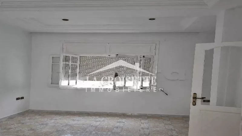 Ground Floor Villa for Rent in Ain Zaghouan Nord: Your Dream Home Awaits!