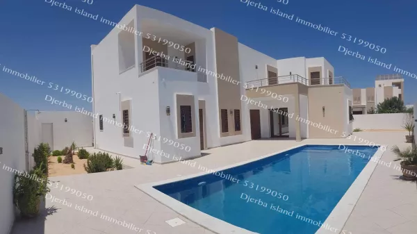 Luxury Villa in Houmt Souk, Djerba - An Exceptional Opportunity!