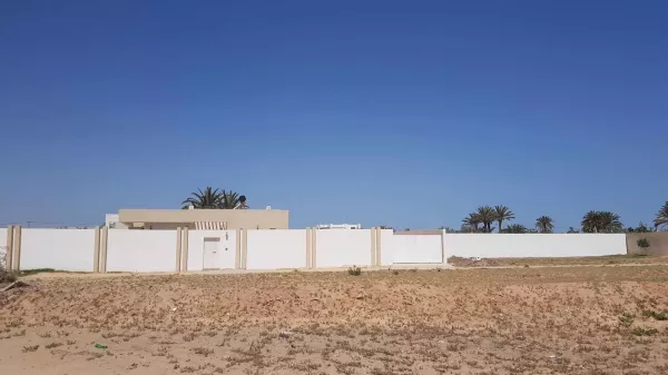 Land for Sale in Tezdaine with Building Permit - Djerba